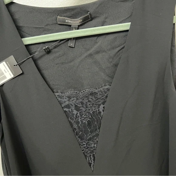 NWT BCBGMAXAZRIA “Alie” Black Dress with Lace V-neck size M - Picture 3 of 5